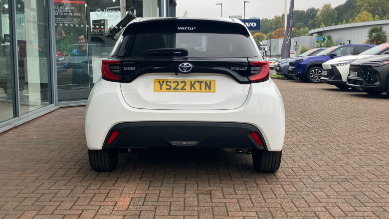 Toyota Yaris 1.5 Hybrid Design 5dr CVT Hybrid Hatchback